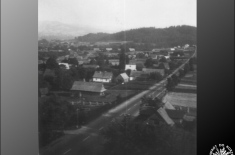 Panorama naszej wsi z wieży kościelnej - lata 70-80 te ub. wieku. (foto ze zbiorów p.K. Surówki)